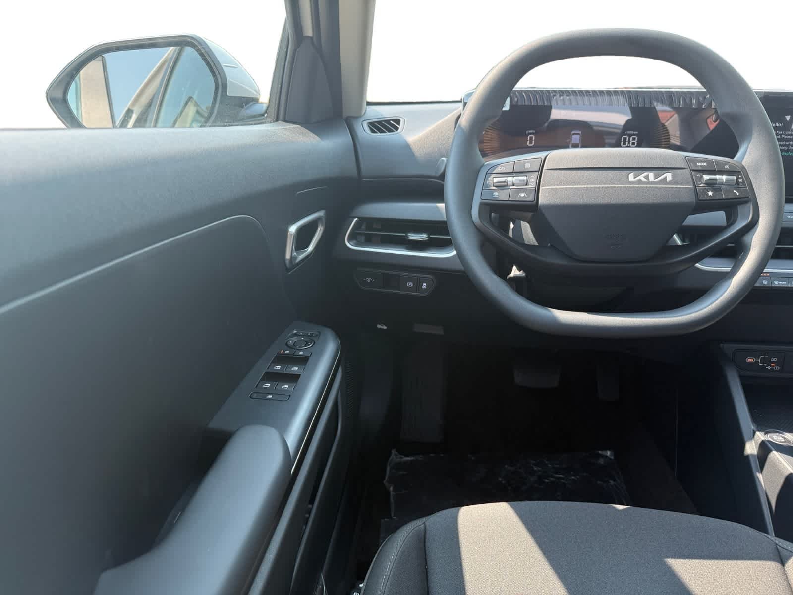 New 2026 SNOW WHITE PEARL Kia LX image 21
