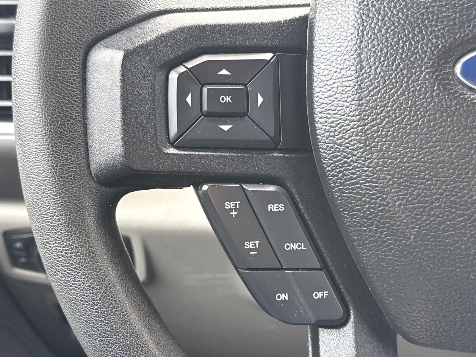 Used 2016 Red Ford  image 23