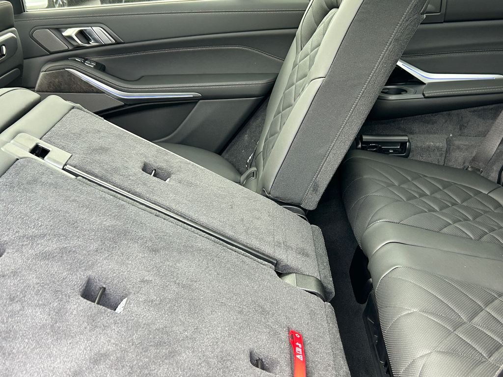2026 BMW X7 40i - Photo 34