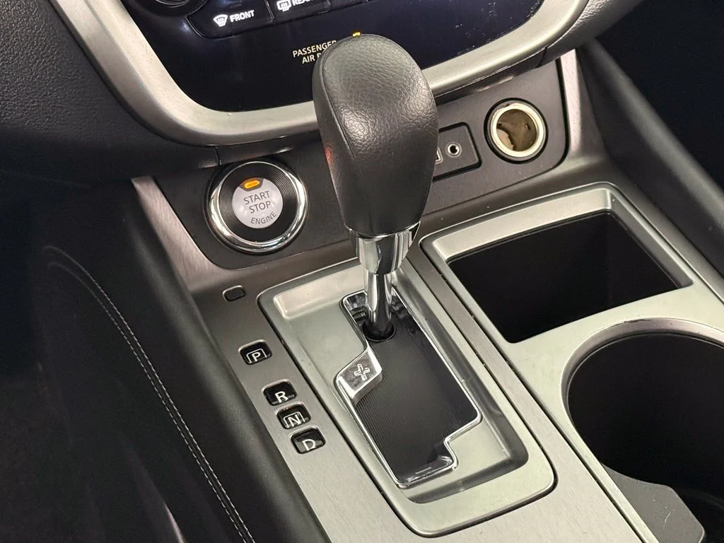 Used 2020 Black Nissan S image 21