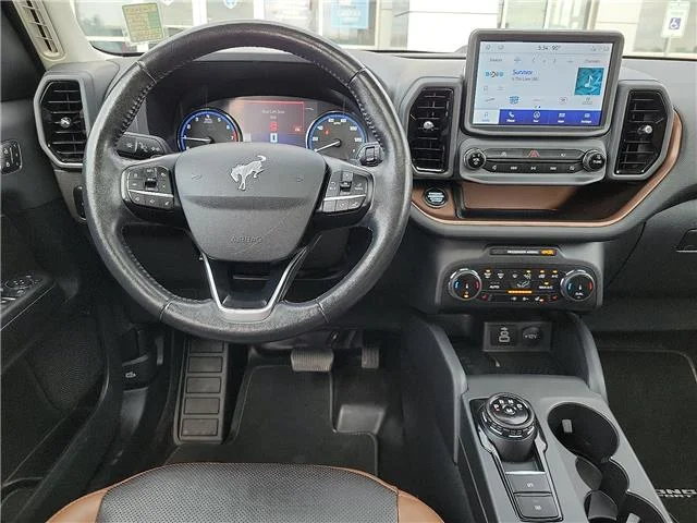 Used 2023 Shadow Black Ford Badlands 4x4 image 7