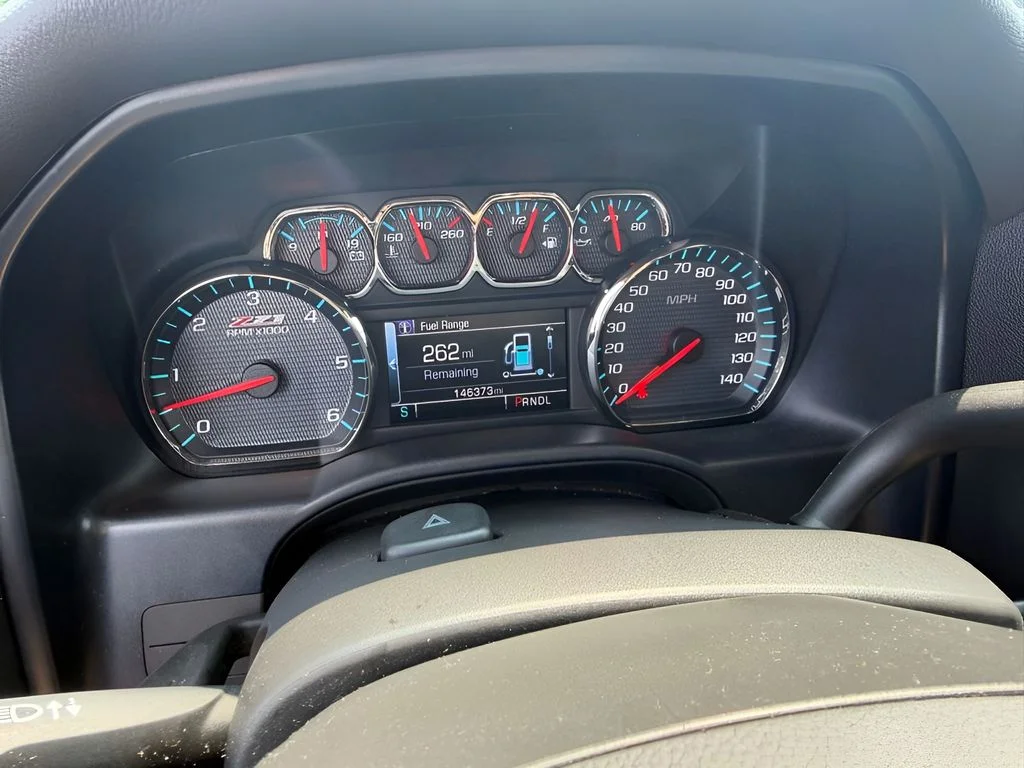 Used 2018 Cajun Red Tintcoat Chevrolet LT image 21