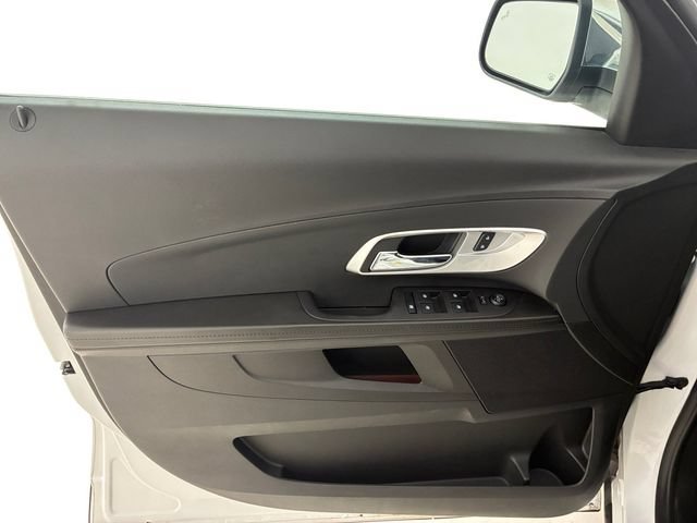 Certified Used 2017 SUMMIT WHITE Chevrolet Premier image 13