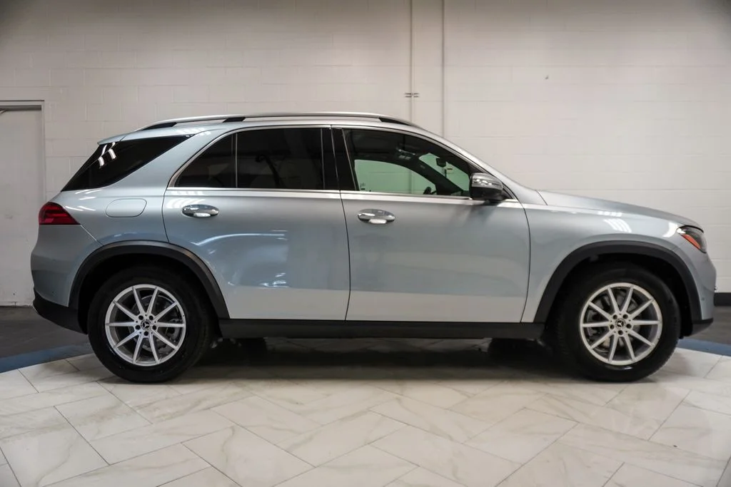 Used 2025 Gray Mercedes-Benz GLE 350 image 33