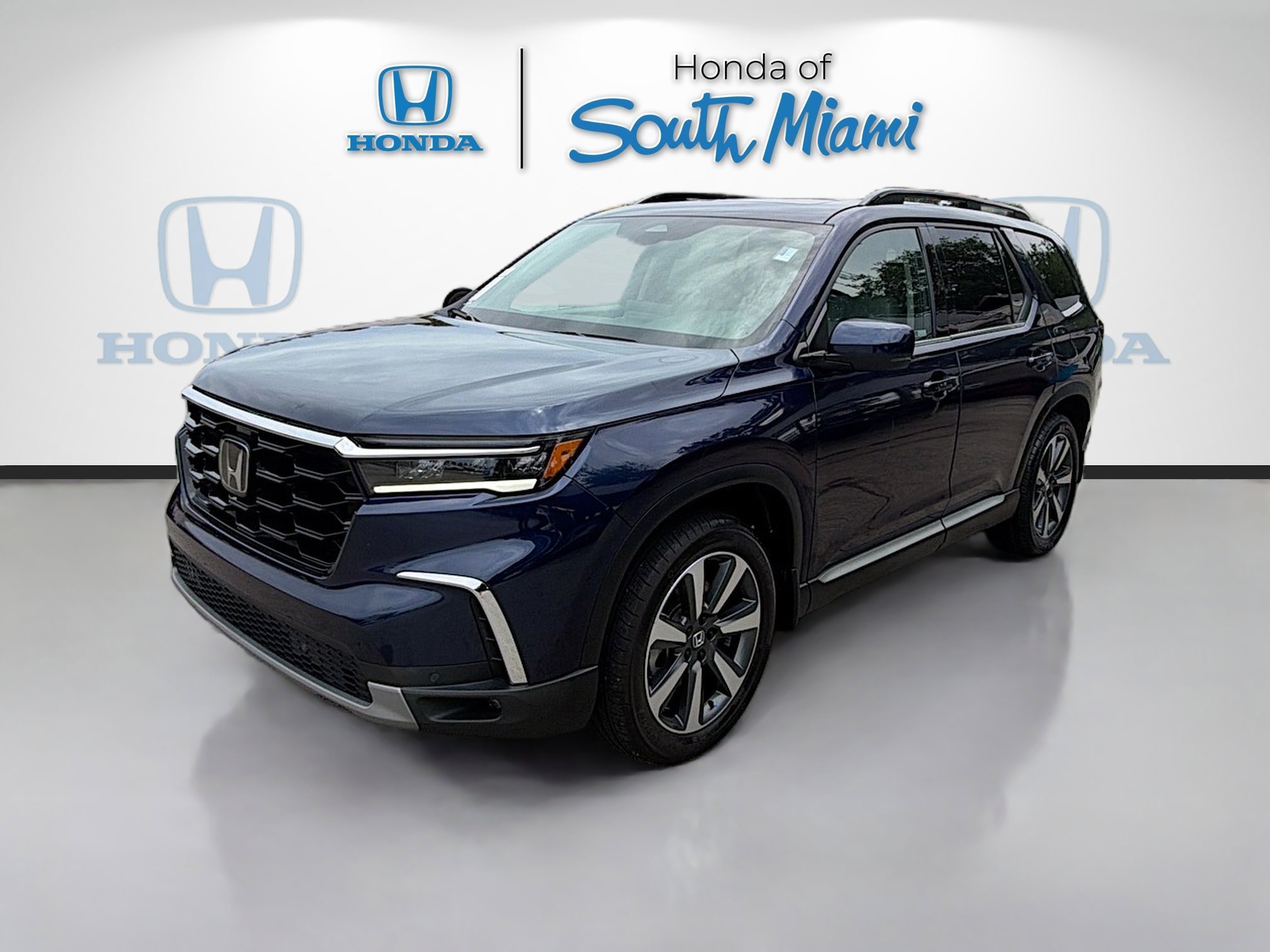 2024 Honda Pilot Touring - Photo 3