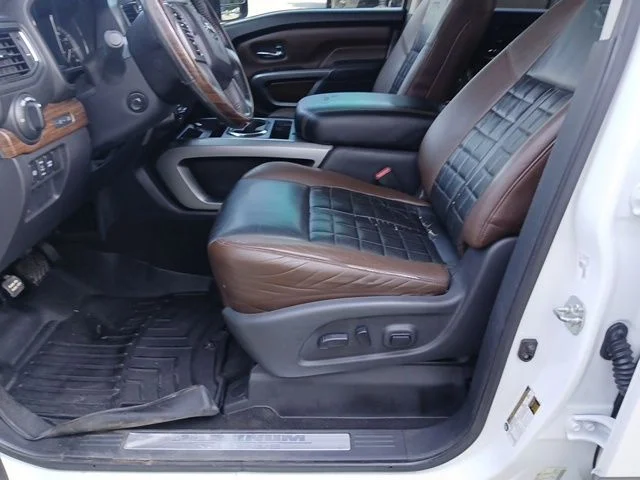 Used 2017 White Nissan Platinum Reserve image 32
