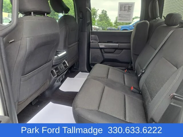Used 2021 Oxford White Ford XLT image 12
