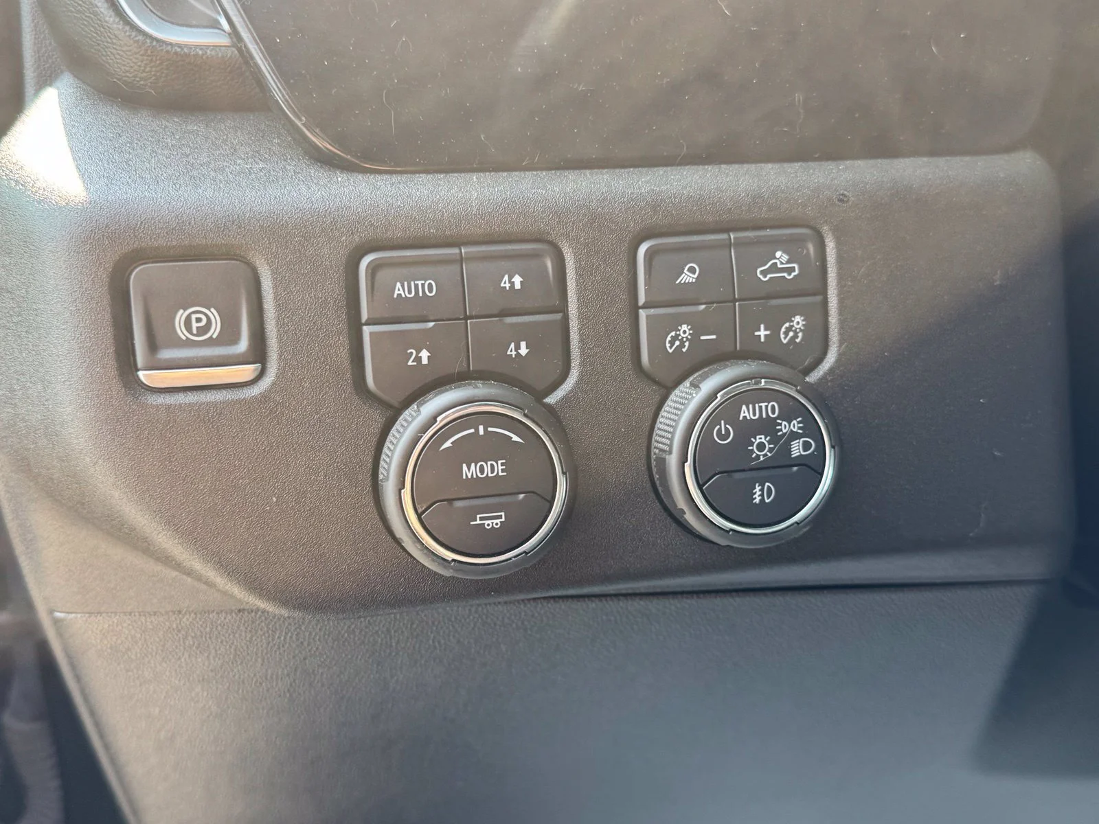 2024 Chevrolet Silverado 2500HD LTZ - Photo 20
