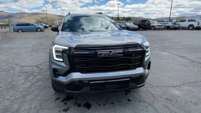 New 2026 Sterling Metallic GMC Elevation image 3