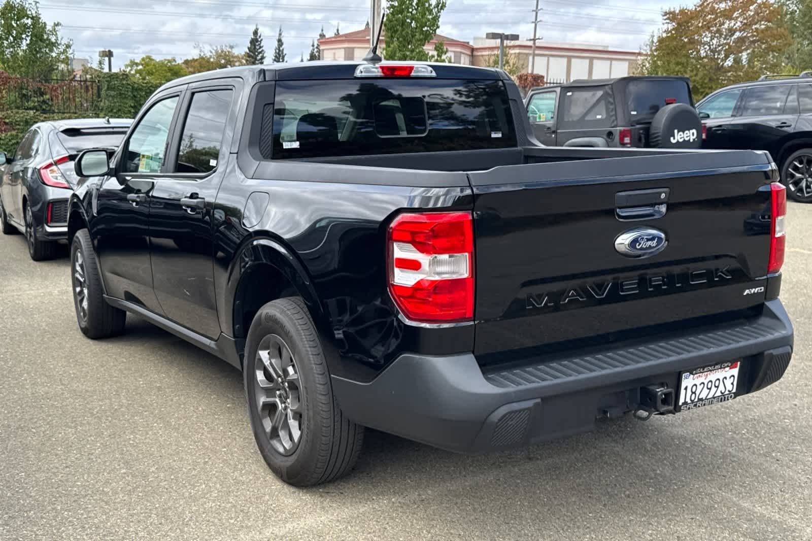 Used 2022 Shadow Black Ford XLT image 4