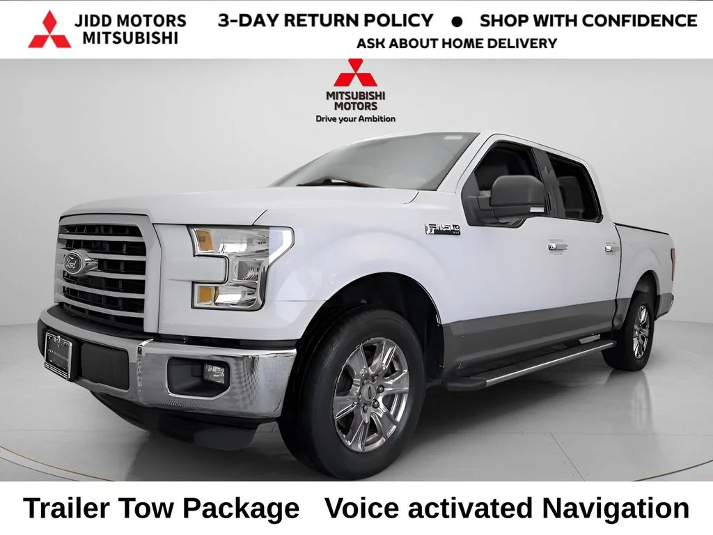 Used 2016 Oxford White Ford XLT image 1