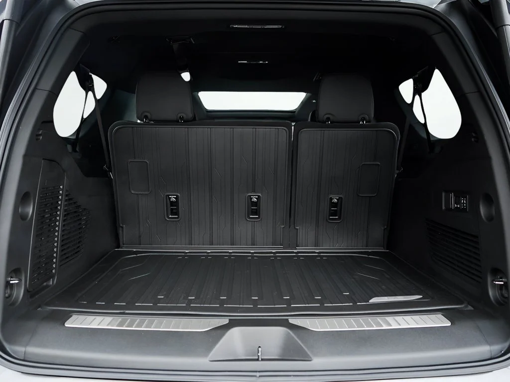 New 2026 Onyx Black GMC AT4 image 7