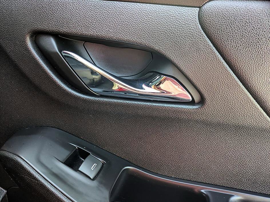 2023 Chevrolet Traverse RS - Photo 35