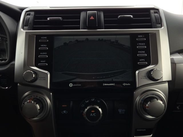 Used 2020 White Toyota SR5 Premium image 32
