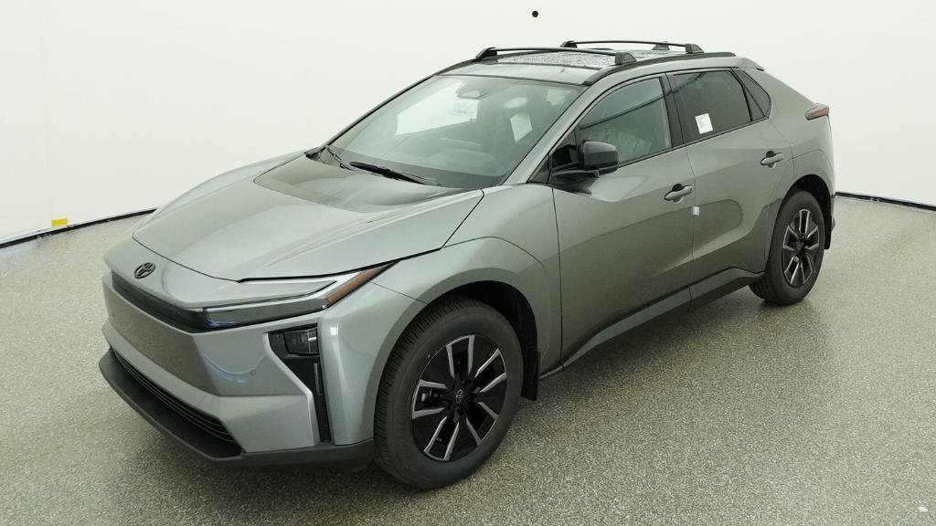 New 2026 Heavy Metal Toyota XLE image 33