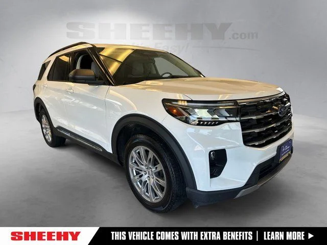 2025 Ford Explorer Active 4WD (PL535)'s photo