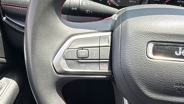 Certified Used 2025 White Jeep Trailhawk image 26
