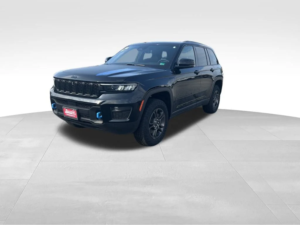Used 2024 Black Jeep Trailhawk 4xe image 2