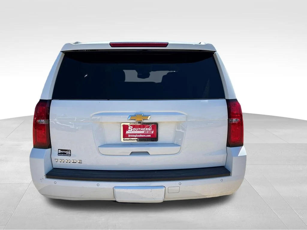 Used 2015 White Chevrolet LT image 4