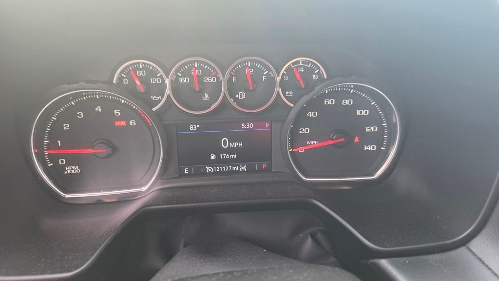Used 2021 Black Chevrolet Z71 image 6