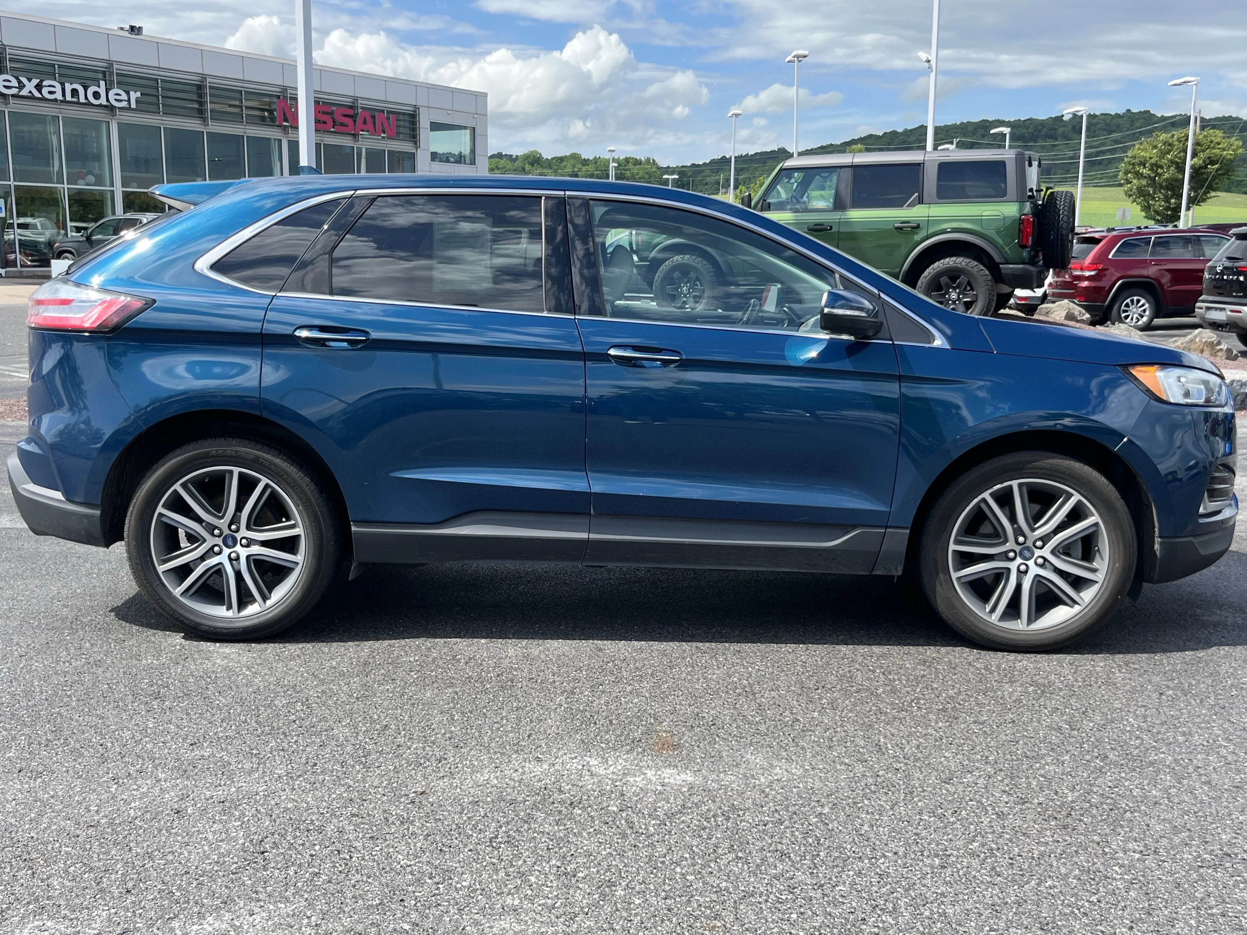 Used 2020 Green Metallic Ford Titanium image 2