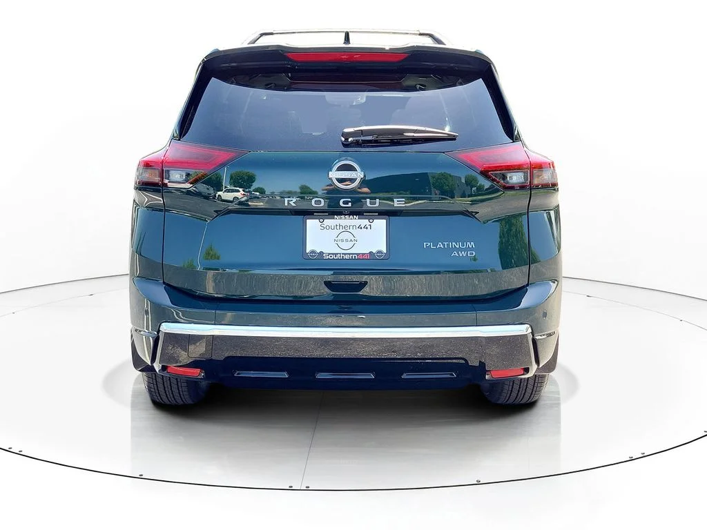 New 2026 Black Nissan Platinum image 6