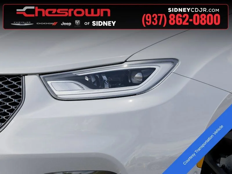 2026 Chrysler Pacifica Select - Photo 10