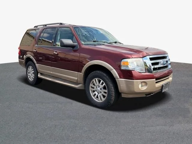 Used 2012 Red Ford XLT image 4