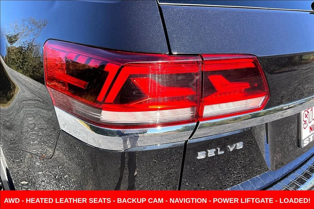 Used 2023 Black Volkswagen 3.6L V6 SEL Premium R-Line image 29
