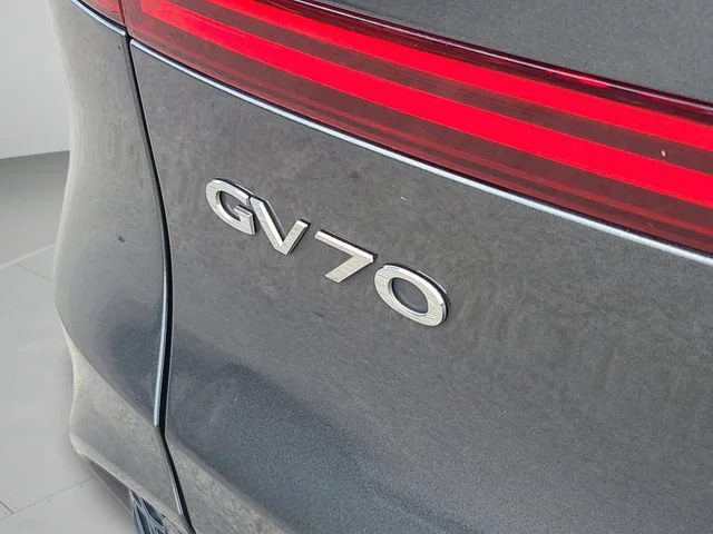 Used 2025 Gray Genesis 2.5T image 31