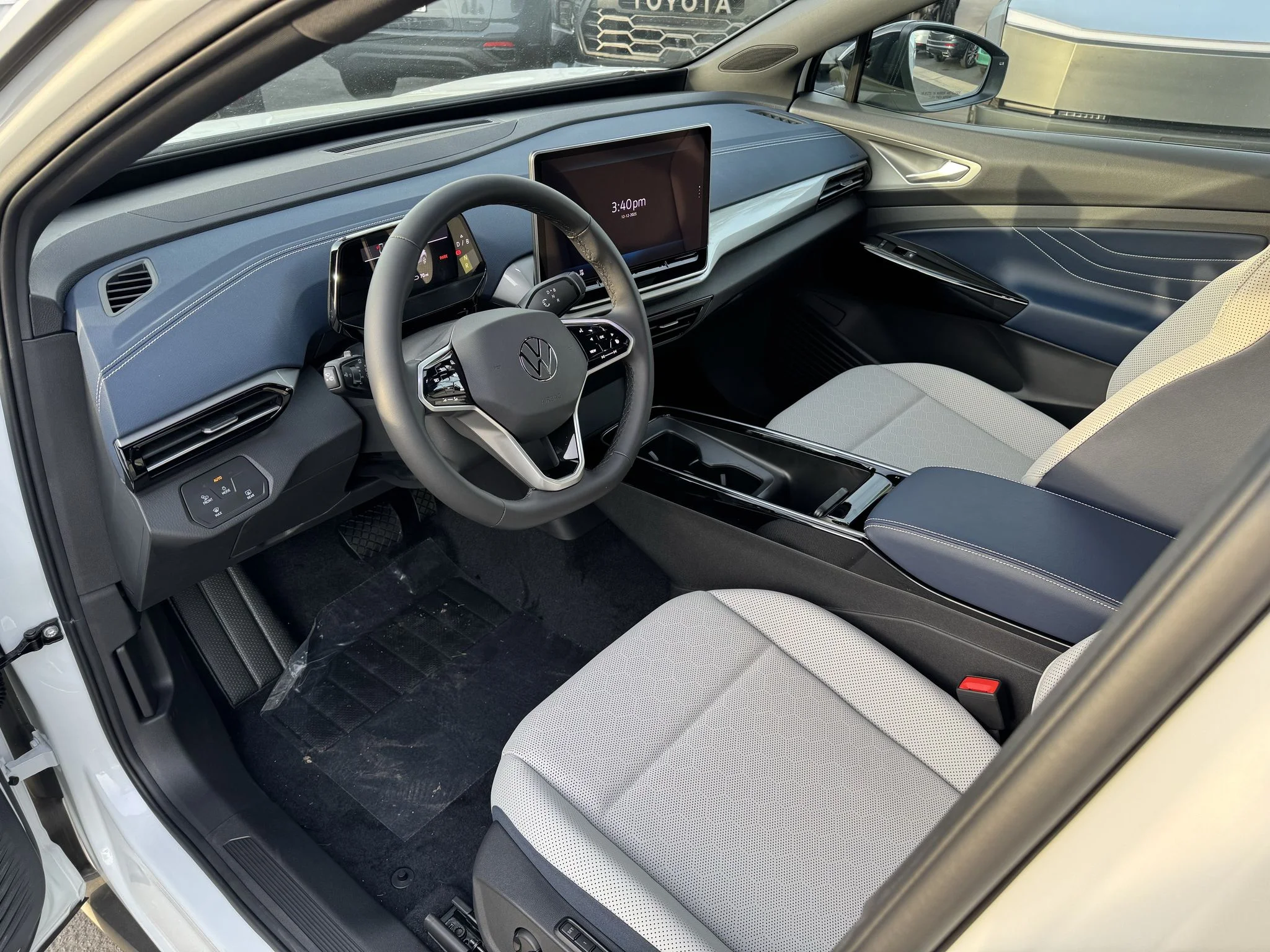 New 2026 Opal White Pearl Volkswagen Pro S image 14