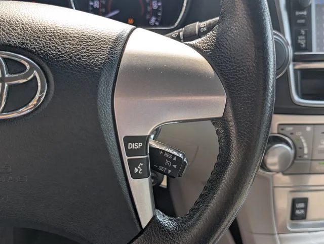 Used 2013 Black Toyota SE image 15