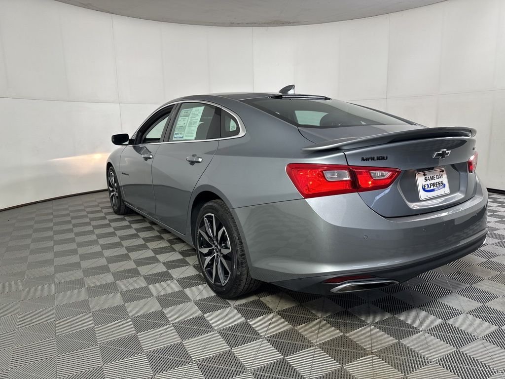 Used 2024 Gray Chevrolet RS image 20