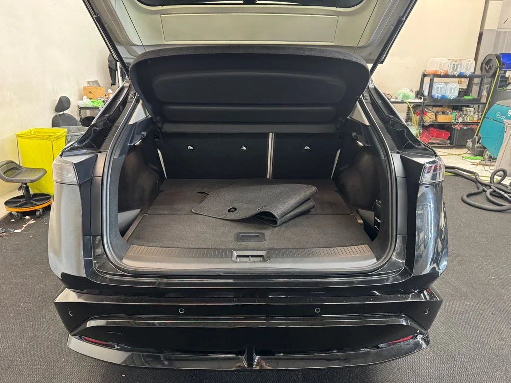 Used 2023 Black Nissan ENGAGE image 6