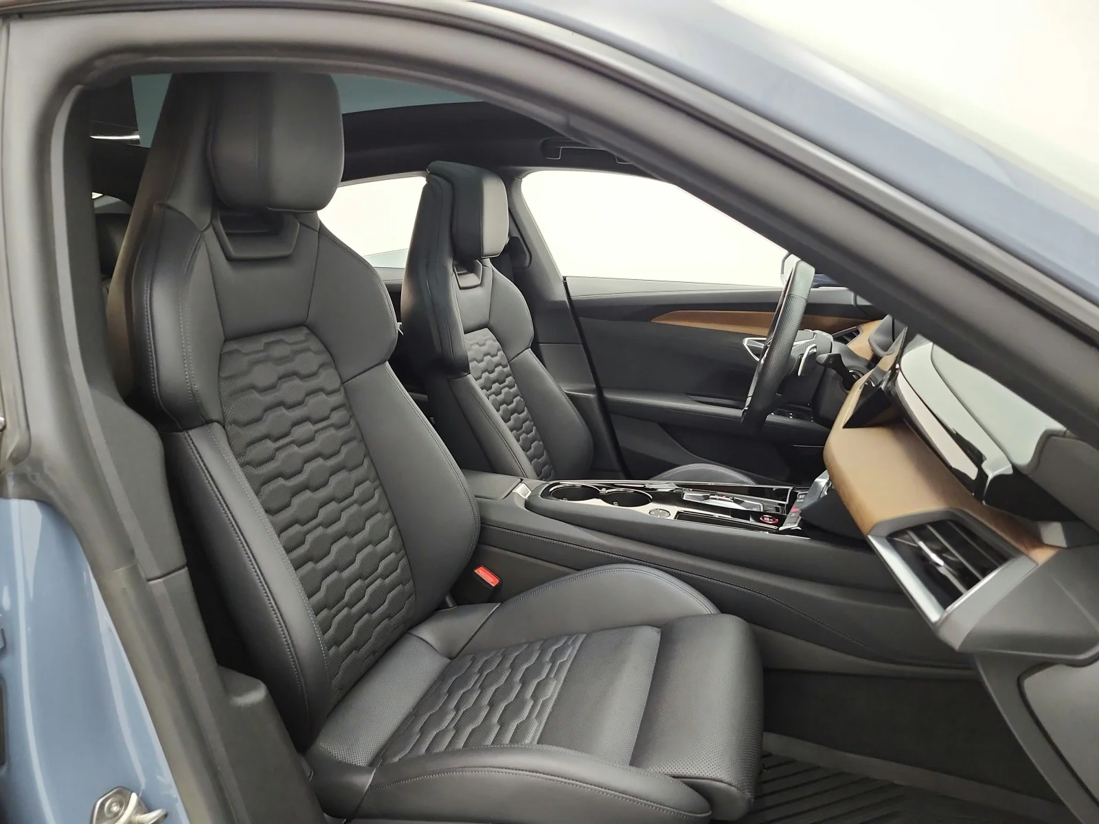 Used 2023 Kemora Gray Metallic Audi Premium Plus image 18