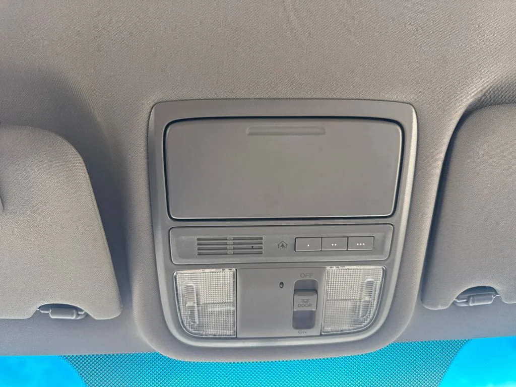 Used 2011 Crystal Black Pearl Honda EX image 26