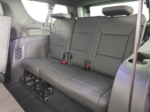 Used 2026 Summit White Chevrolet LT image 28