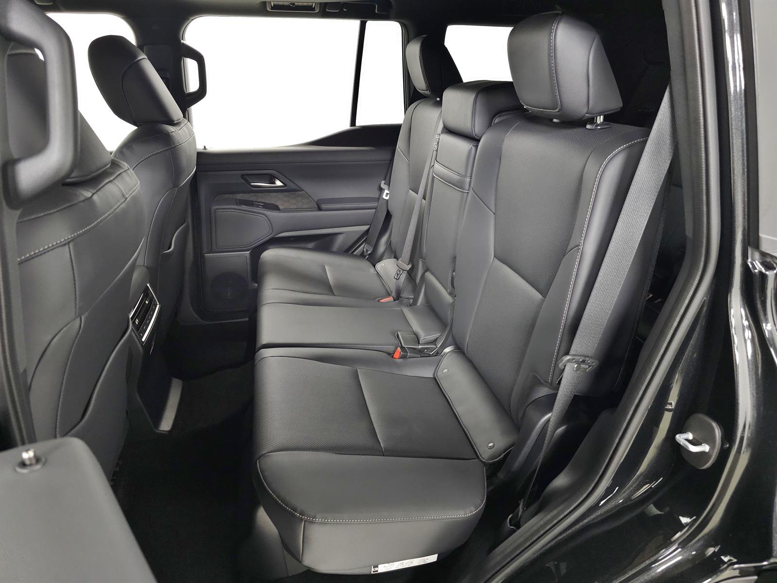 Used 2024 Black Lexus PREMIUM+ image 35