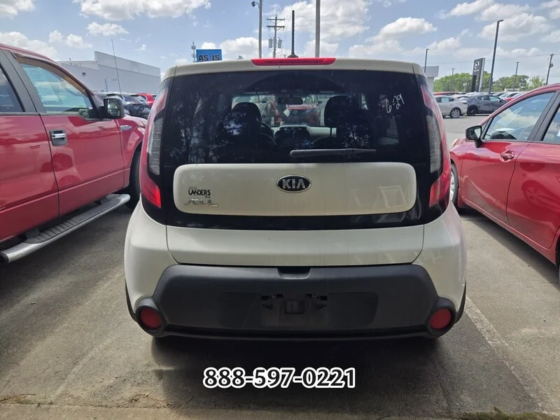 Used 2016 Clear White KIA BASE image 6