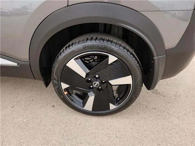 New 2026 KAD Gun Metall Nissan SR Front-Wheel Drive image 5
