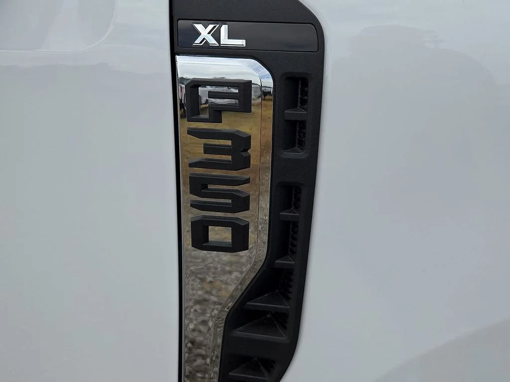 New 2026 Oxford White Ford F-350® XL image 8
