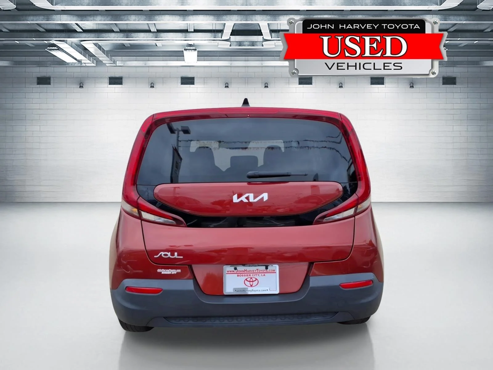 Used 2022 Mars Orange Kia LX image 3