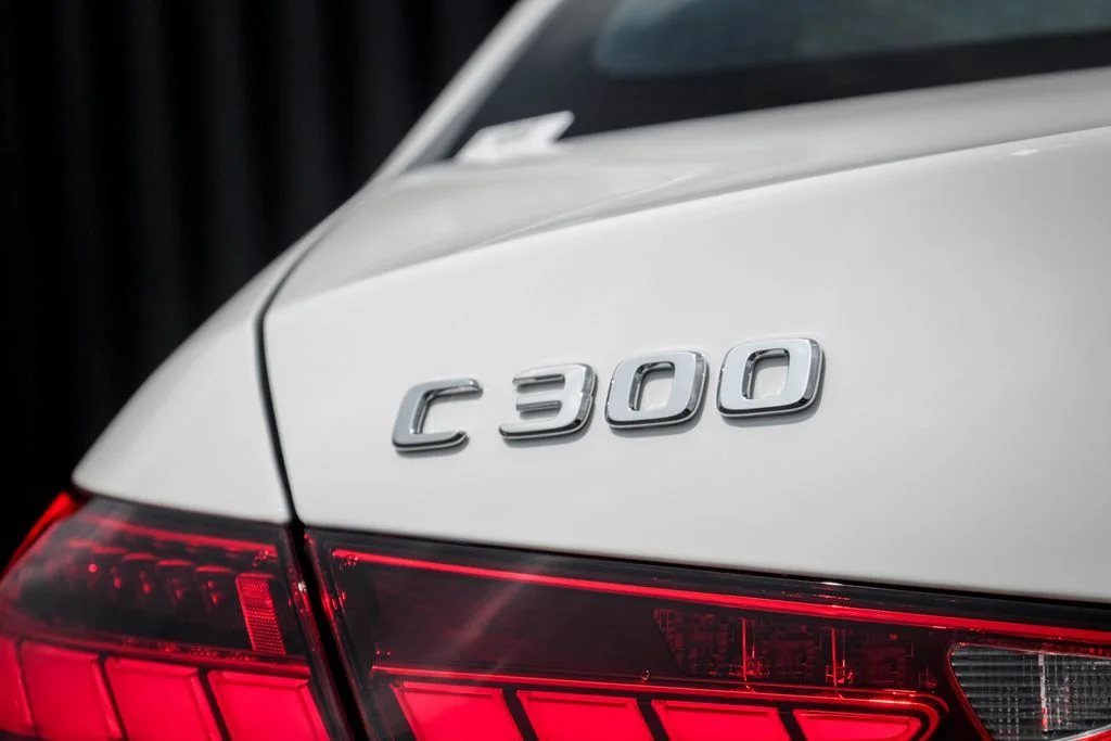 New 2026 Polar White Mercedes-Benz C 300 image 9
