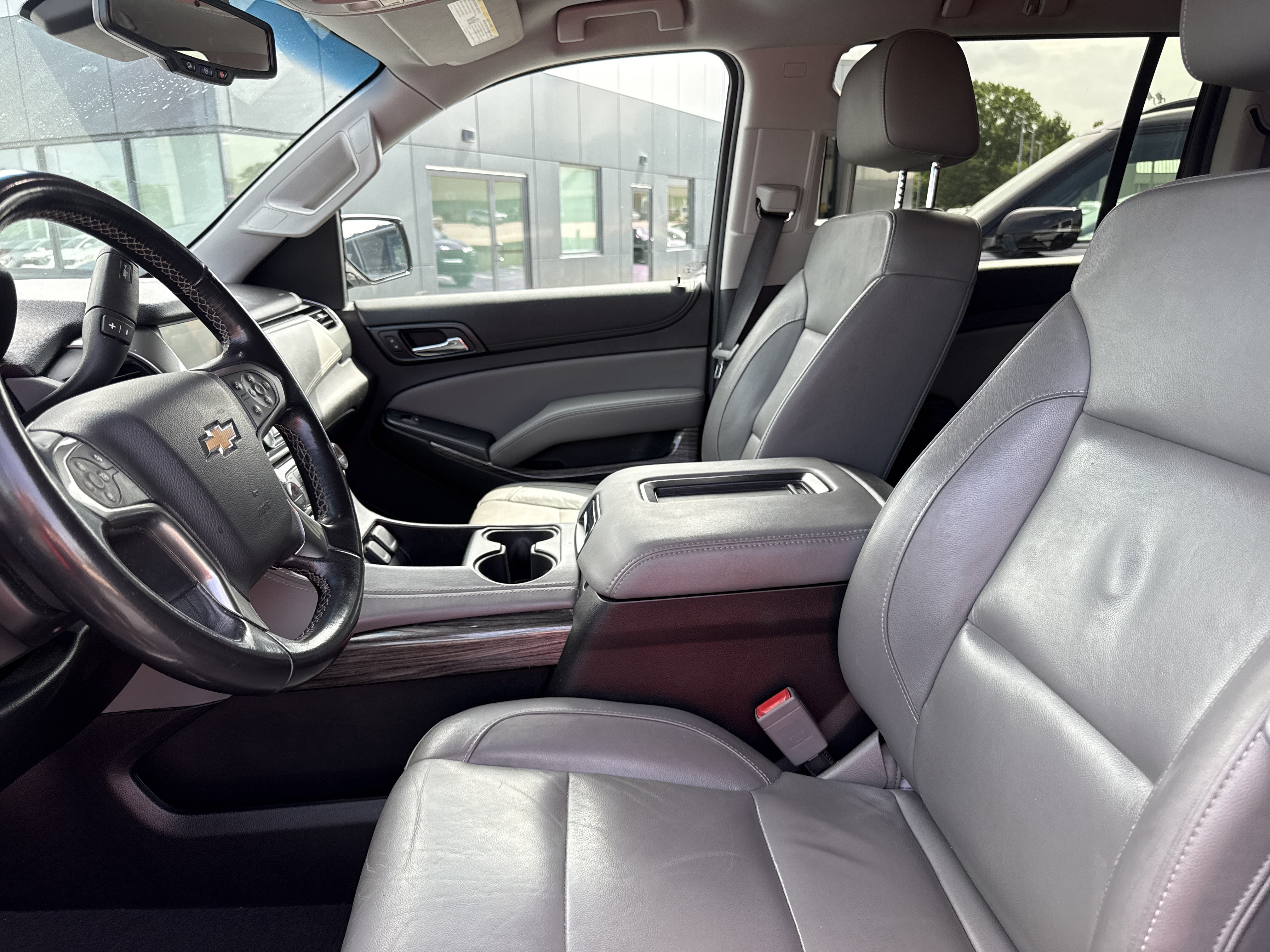 Used 2019 Summit White Chevrolet LT 4WD image 5