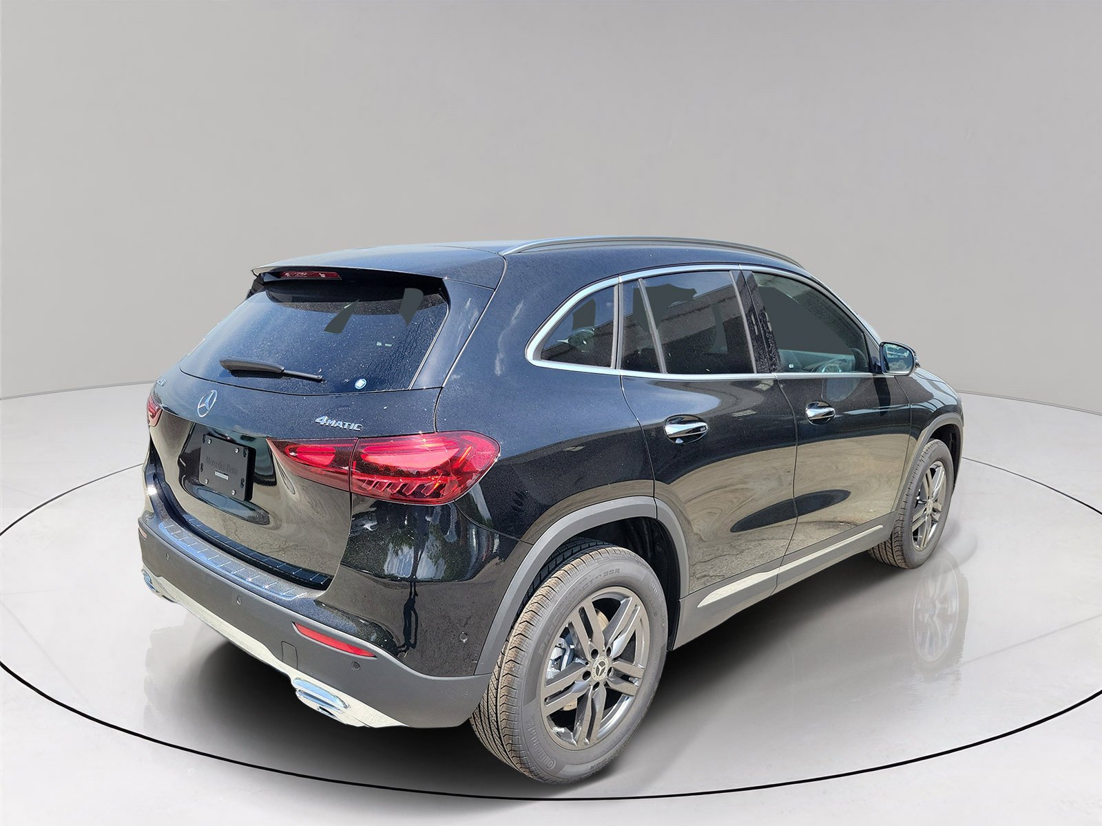 New 2026 Night Black Mercedes-Benz GLA 250 image 34