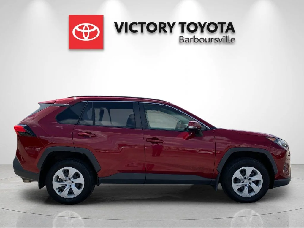 Used 2021 Red Toyota LE image 6