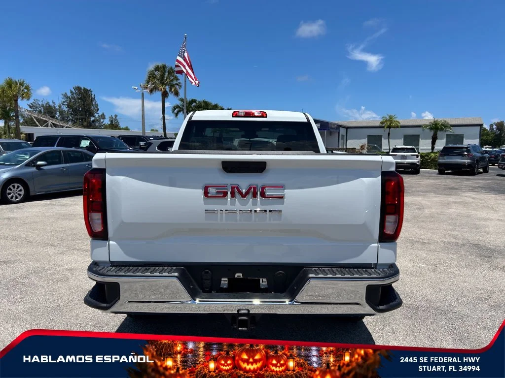 New 2026 Summit White GMC Pro image 6