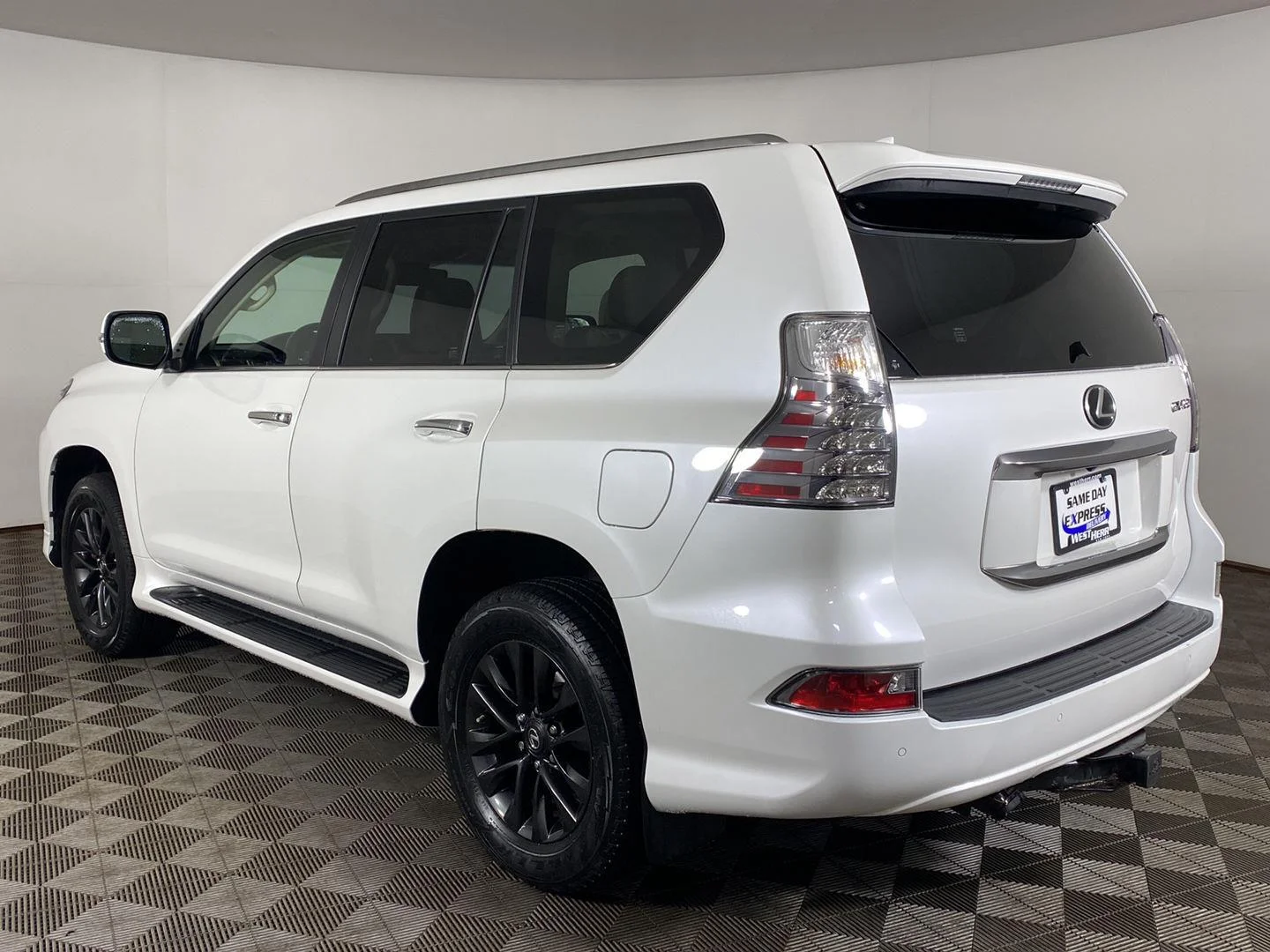 Used 2020 Starfire Pearl Lexus GX 460 Premium image 31
