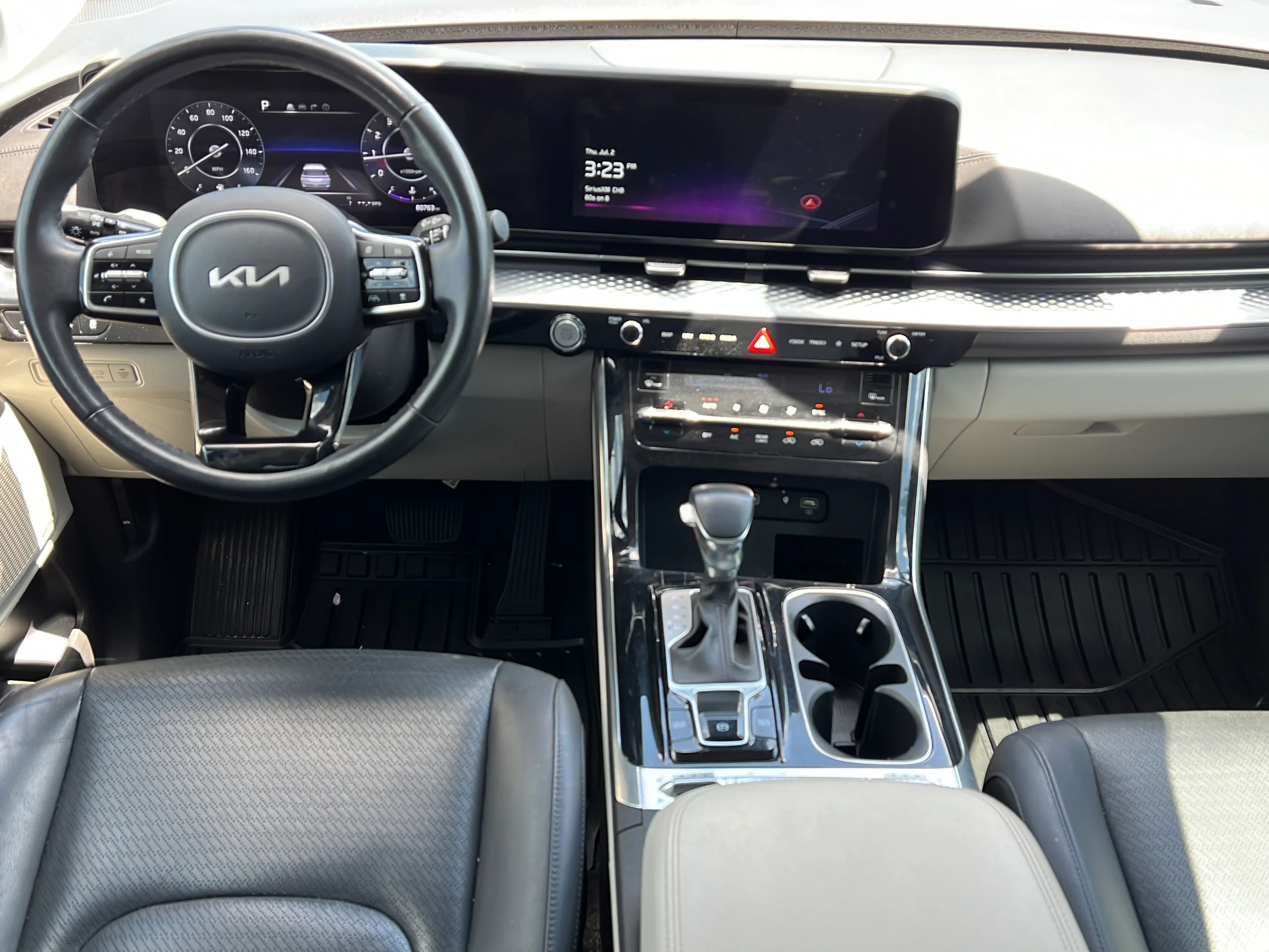 Used 2023 Astra Blue Kia SX Prestige image 12