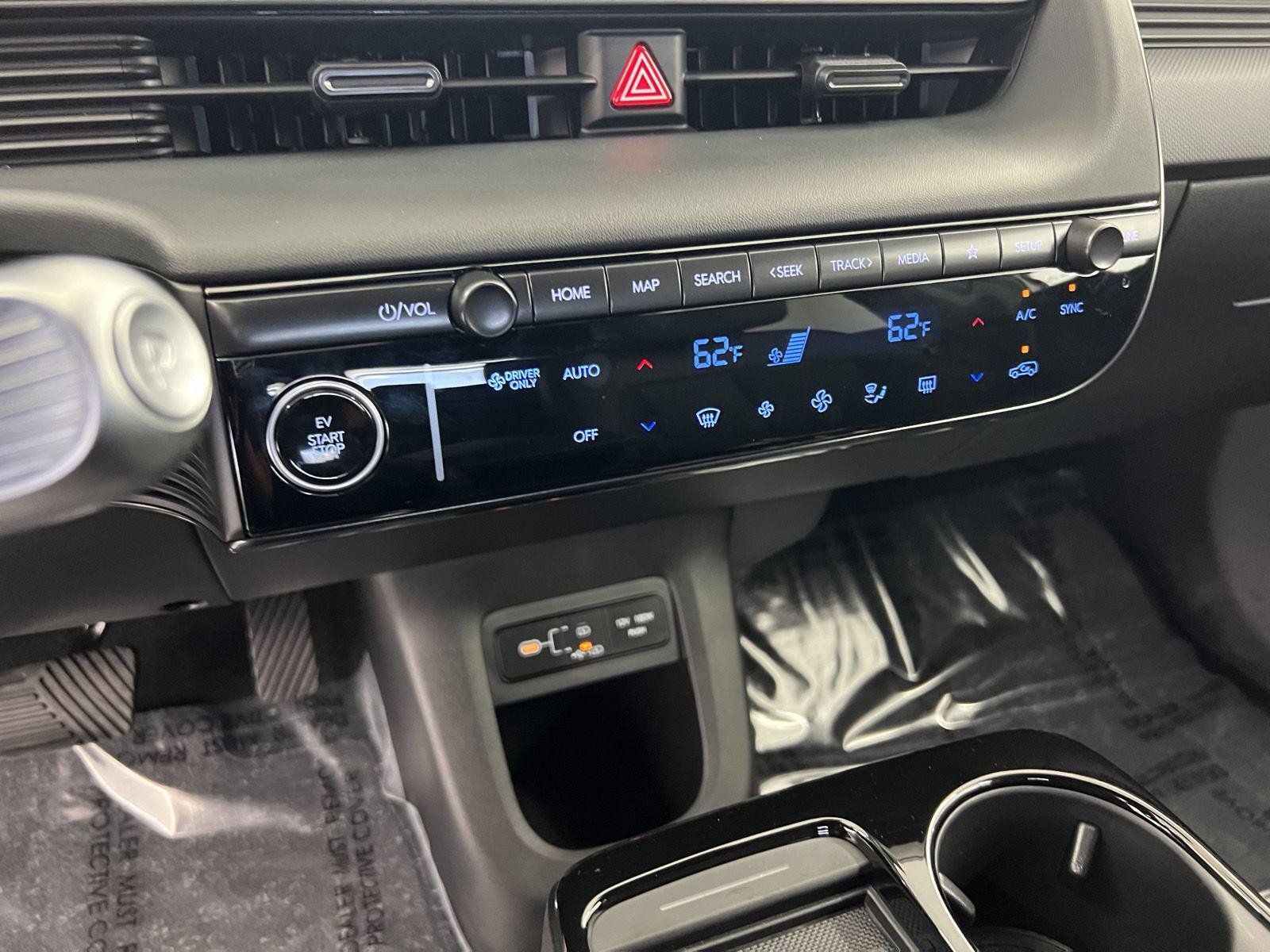 Certified Used 2026 Atlas White Hyundai XRT image 17